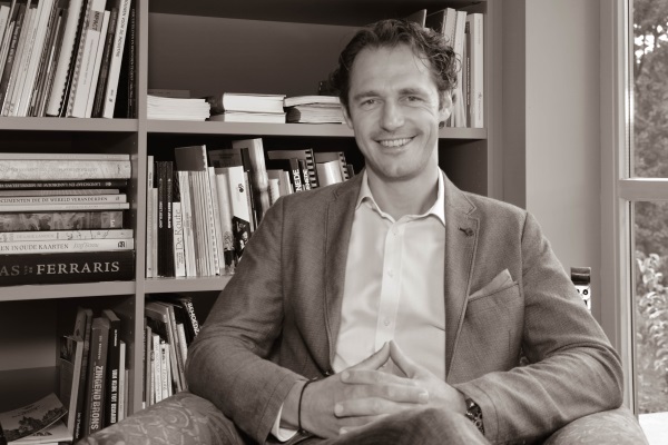 KRISTOF DE SMET
